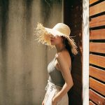 Stock Women Raffia Straw Hat Large Wide Rough Brim Floppy Straw Hat Beach Summer Sun Visor Hat - Image 6