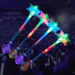 O-111 Concert Christmas Party Toys Magic Light up Frozen Snowflake Wand Toy Decoration Supplies Stick Led Flashing - Image 4