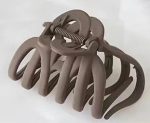 Fashion Pop Plastic  Hair Claw Clip  Korean Women Carved Design Girl Hair  Octopus-shaped Claws Clips for Party - Image 7
