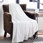 Karol G Luxury Plush Polyester Customized Soft Screened Embroidered Print Bed Throw Custom Logo Blanket With - Image 3